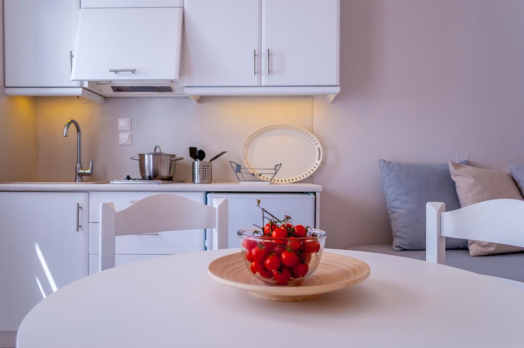 Milos Bay Suites Adamantas  Room photo